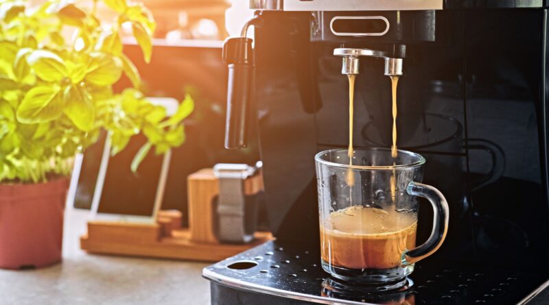 Czy warto wydawać pieniądze na automatyczny ekspres do kawy?