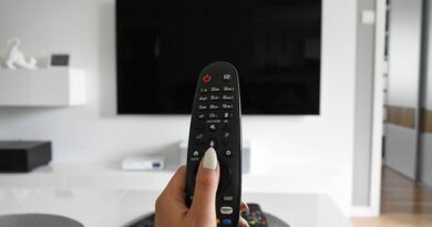 Na Jakiej Wysokości Powinien Być Umieszczony Telewizor: Praktyczne Wskazówki Dla Optymalnego Oglądania